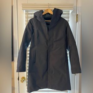 Arc’teryx Patera Parka, black, size small.